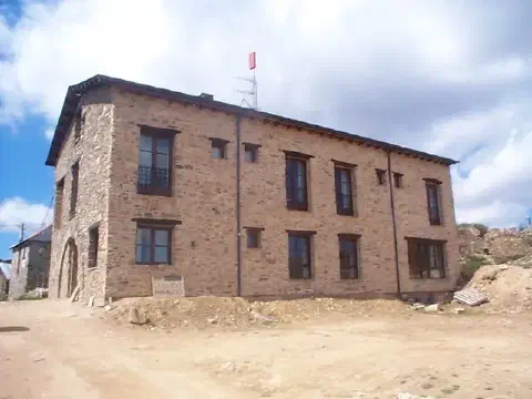 Foncebadón albergue Foncebadón Refuge