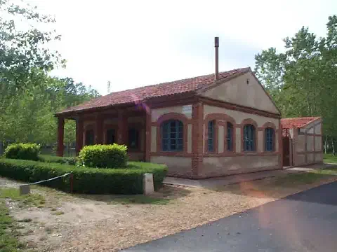 Hospital De Orbigo Old Refuge