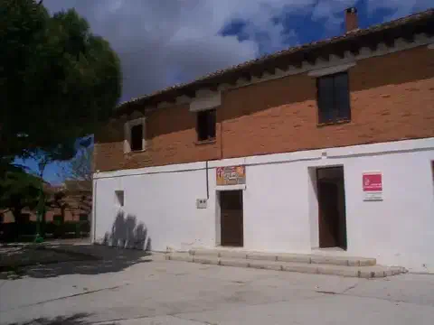 Villalcázar De Sirga Refuge