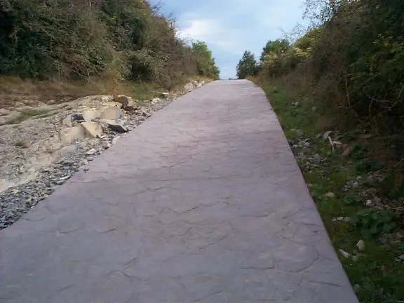 Crazy paving pathway roncesvalles to zubiri Camino Frances